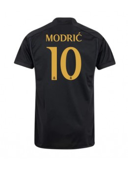 Billige Real Madrid Luka Modric #10 Tredjedrakt 2023-24 Kortermet